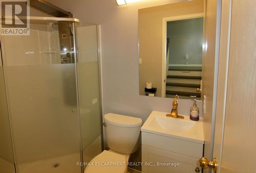 2050 Glenhampton Road, Oakville (West Oak Trails), ON - Indoor Photo Showing Bathroom