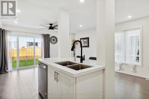 65 - 31 Caspian Square, Clarington, ON - Indoor Photo Showing Kitchen With Double Sink