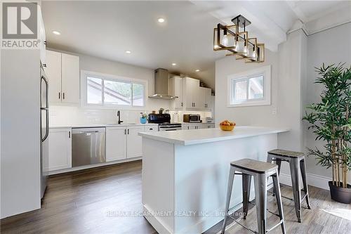 117 Elmview Street W, Welland, ON - Indoor Photo Showing Kitchen