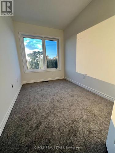 2 Reid Ave Avenue S, Hamilton (Mcquesten), ON - Indoor Photo Showing Other Room