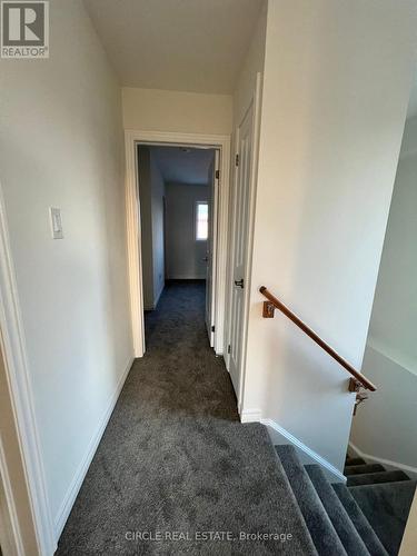 2 Reid Ave Avenue S, Hamilton (Mcquesten), ON - Indoor Photo Showing Other Room