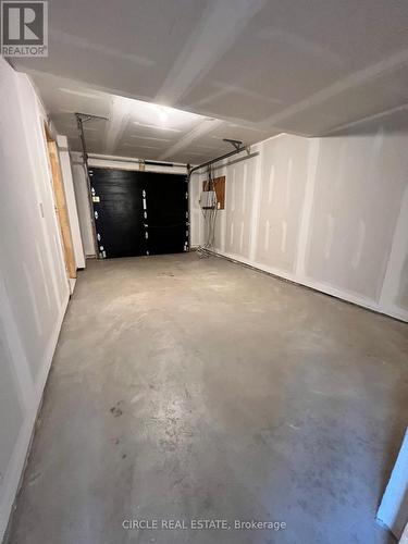 2 Reid Ave Avenue S, Hamilton (Mcquesten), ON - Indoor Photo Showing Garage