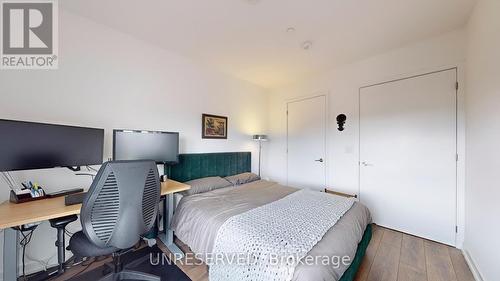 1018 - 3100 Keele Street, Toronto (Downsview-Roding-Cfb), ON - Indoor Photo Showing Bedroom