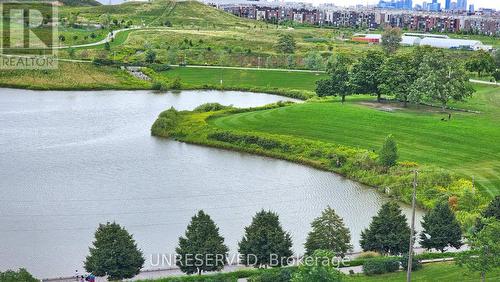 1018 - 3100 Keele Street, Toronto (Downsview-Roding-Cfb), ON - Outdoor With Body Of Water With View