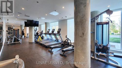 1018 - 3100 Keele Street, Toronto (Downsview-Roding-Cfb), ON - Indoor Photo Showing Gym Room