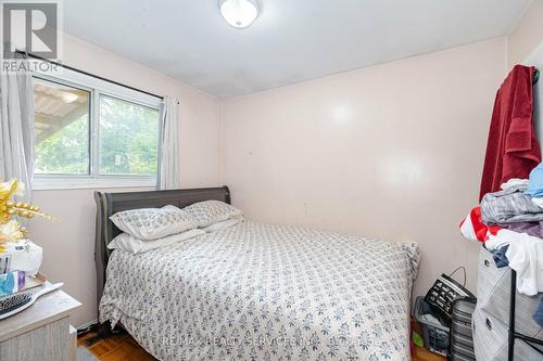 3779 Keenan Crescent, Mississauga (Malton), ON - Indoor Photo Showing Bedroom