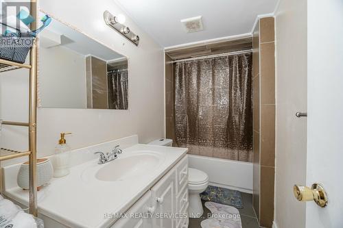 3779 Keenan Crescent, Mississauga (Malton), ON - Indoor Photo Showing Bathroom