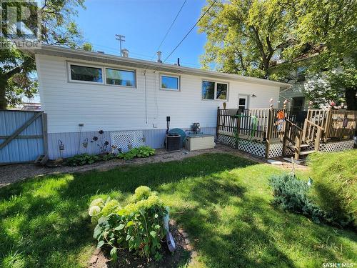 205 1St Avenue Nw, Weyburn, SK - Outdoor With Deck Patio Veranda With Exterior