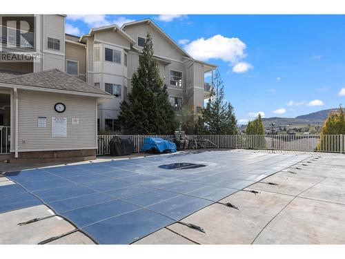 2100 Boucherie Road Unit# 415, West Kelowna, BC - Outdoor