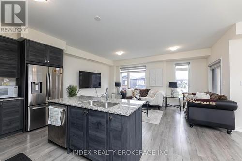 2 Haydrop Road, Brampton (Bram East), ON - Indoor Photo Showing Kitchen With Double Sink