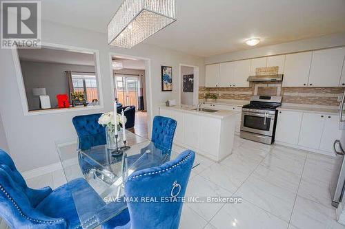 14 Seed Court, Brampton (Fletcher'S Creek Village), ON - Indoor Photo Showing Kitchen With Double Sink