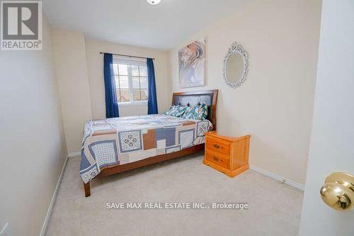 14 Seed Court, Brampton (Fletcher'S Creek Village), ON - Indoor Photo Showing Bedroom