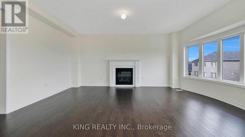 1691 Corsal Court, Innisfil, ON - Indoor Photo Showing Living Room With Fireplace