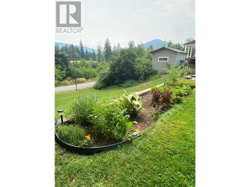 3164 Murray Road, South Slocan, BC - Outdoor