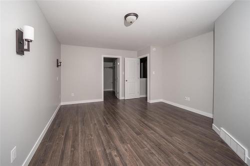 6 Parkside Place, Steinbach, MB - Indoor Photo Showing Other Room