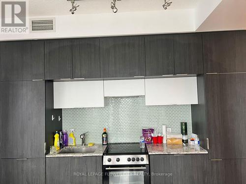 4206 - 159 Dundas Street, Toronto, ON - Indoor Photo Showing Kitchen