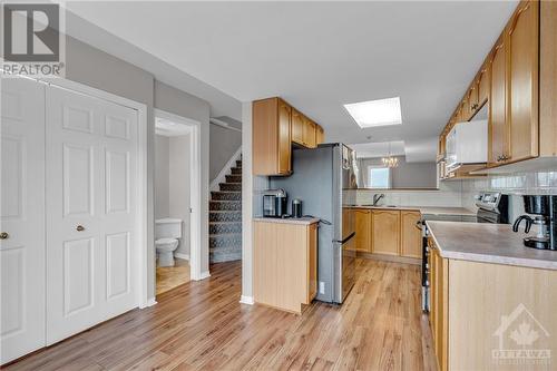 4472 Harper Avenue, Ottawa, ON - Indoor Photo Showing Kitchen