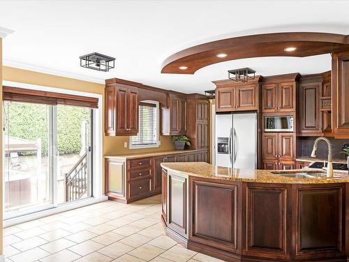 Cuisine - 7050 Rue Amyot, Trois-Rivières, QC - Indoor Photo Showing Kitchen With Double Sink