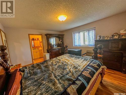 1 Park Boulevard, Melville, SK - Indoor Photo Showing Bedroom