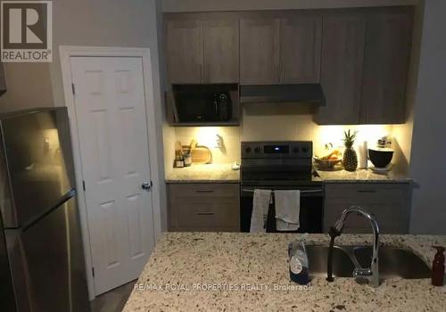 1161 Waterside Way, Kingston, ON - Indoor Photo Showing Kitchen