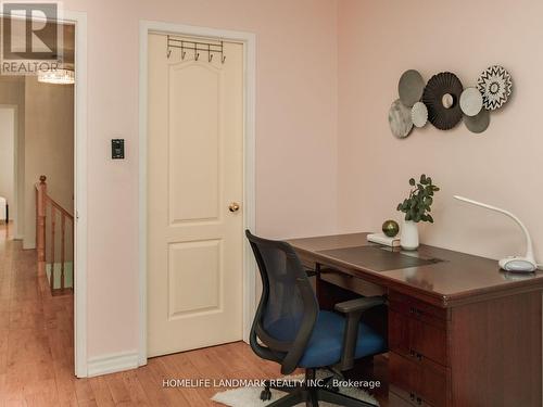 6094 Windfleet Crescent, Mississauga (East Credit), ON - Indoor Photo Showing Office