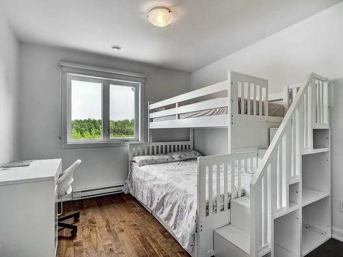 Chambre Ã Â coucher - 770 Rue Du Moissonneur, La Prairie, QC - Indoor Photo Showing Bedroom