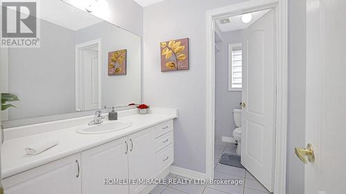 58 Masken Circle, Brampton (Northwest Brampton), ON - Indoor Photo Showing Bathroom