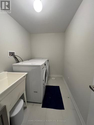 1130 Lockie Drive, Oshawa (Kedron), ON - Indoor Photo Showing Laundry Room