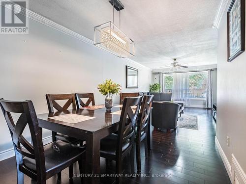 7182 Harwick Drive, Mississauga, ON - Indoor Photo Showing Dining Room