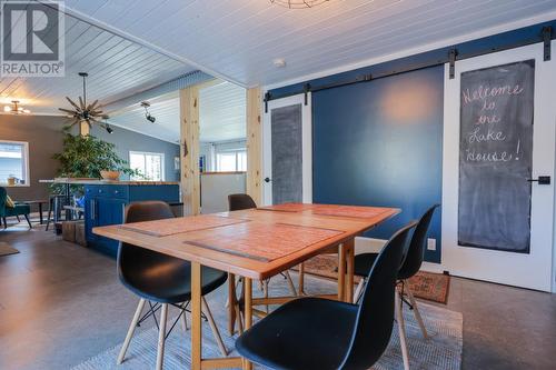 810 Silver Cove Drive, Silverton, BC - Indoor Photo Showing Dining Room