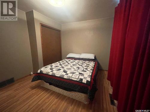 107 Griffin Street, Maple Creek, SK - Indoor Photo Showing Bedroom