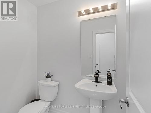 312 Chelsea Crescent, Bradford West Gwillimbury, ON - Indoor Photo Showing Bathroom