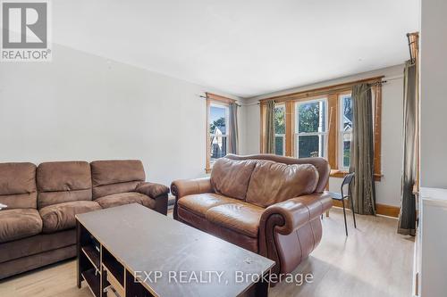 171 Arkell Street, Hamilton (Westdale), ON - Indoor Photo Showing Living Room