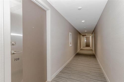 2093 Fairview Street|Unit #709, Burlington, ON - Indoor Photo Showing Other Room