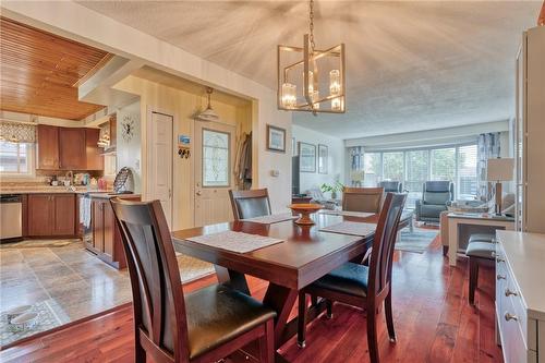 53 Anna Capri Drive, Hamilton, ON - Indoor Photo Showing Dining Room