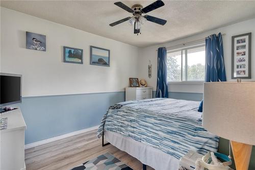 53 Anna Capri Drive, Hamilton, ON - Indoor Photo Showing Bedroom