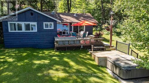 26 Manitou Lane, Kawartha Lakes (Bobcaygeon), ON - Outdoor With Deck Patio Veranda