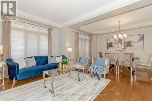 19 Leparc Road, Brampton, ON - Indoor Photo Showing Living Room