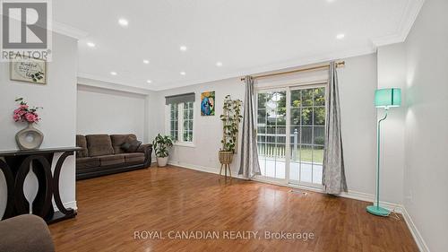 18 Wabash Court, Brampton (Heart Lake West), ON - Indoor