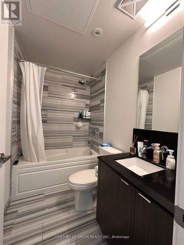 6501 - 88 Harbour Street, Toronto, ON - Indoor Photo Showing Bathroom