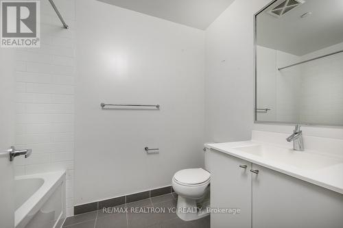 405 - 18 Rean Drive, Toronto (Bayview Village), ON - Indoor Photo Showing Bathroom