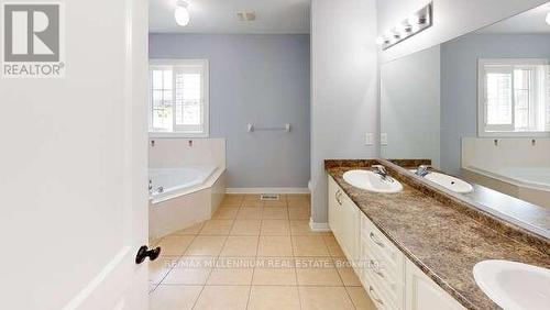 80 Hanbury Crescent, Brampton (Credit Valley), ON - Indoor Photo Showing Bathroom