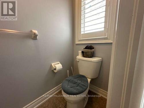 80 Hanbury Crescent, Brampton (Credit Valley), ON - Indoor Photo Showing Bathroom