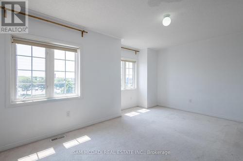 5727 Retreat Street, Mississauga (Hurontario), ON - Indoor Photo Showing Other Room