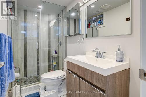 625 Braemore Road, Burlington (Roseland), ON - Indoor Photo Showing Bathroom