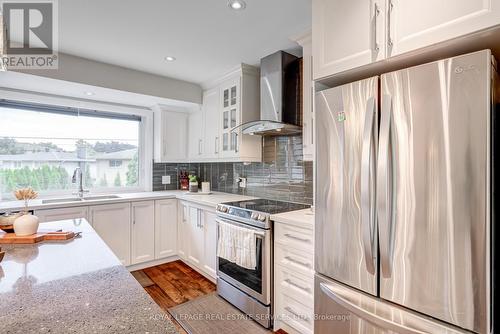 625 Braemore Road, Burlington (Roseland), ON - Indoor Photo Showing Kitchen With Stainless Steel Kitchen