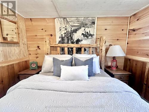 32 Quinte View Road, Greater Napanee, ON - Indoor Photo Showing Bedroom