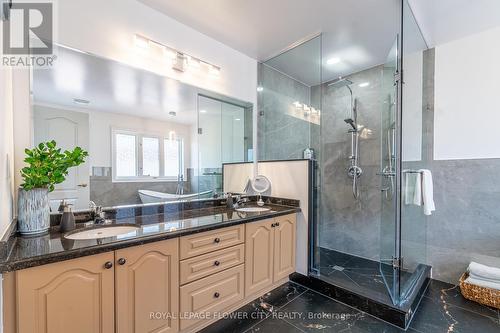 24 Upper Ridge Crescent, Brampton (Brampton East), ON - Indoor Photo Showing Bathroom