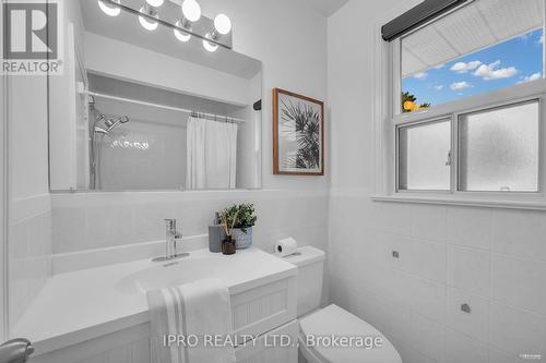 39 Wyndcliff Crescent, Toronto (Victoria Village), ON - Indoor Photo Showing Bathroom