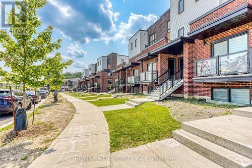 41 - 253 Chapel Hill Drive, Kitchener, ON - Outdoor With Balcony